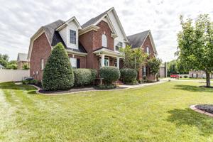 2304 Fox Creek Dr