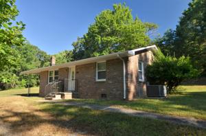 327 Main St