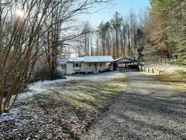 241 Catfish Ln
