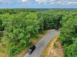 3 Teesdale Dr