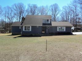 2073 Eastbrook Rd