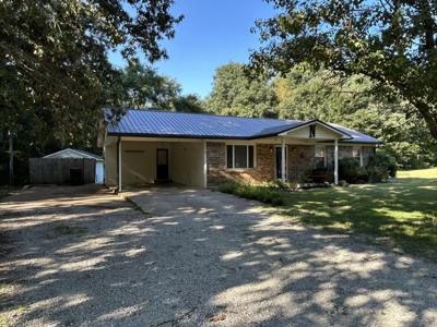 106 Shore Dr