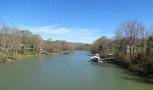 7 River Front Dr