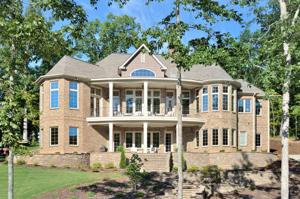 475 Hunter Point Cv