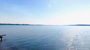 00 Lakeshore Dr N