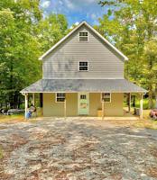 570 Grissom Ln