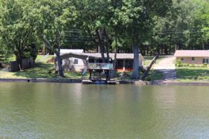 260 Pinegrove Dr
