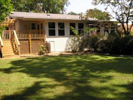 195 Lakewood Dr E