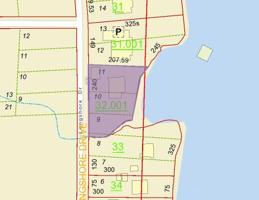 635 Longshore Dr