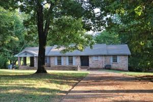 930 Spring Cove Rd