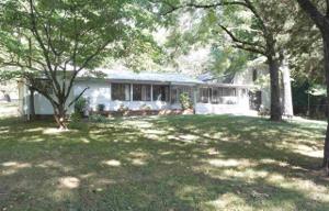 8223 Carpenter Lane
