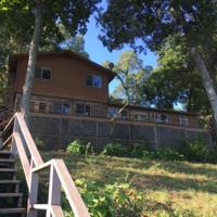 525 Riverview Cr