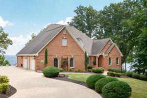 112 Skypark Cove