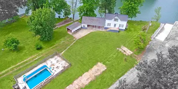 449 Hidden Valley Rd