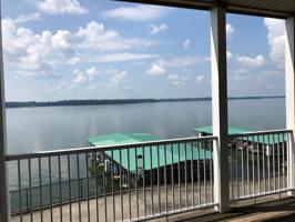 5590 Bay Village Dr