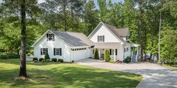 23 Bedford Cr