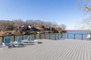 444 Elm Dr