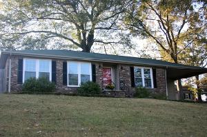50 Lakeside Dr E