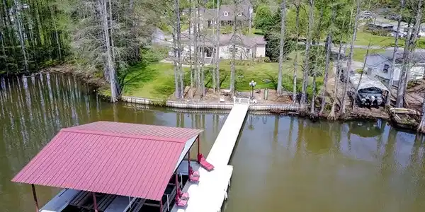 100 Bluffview Dr