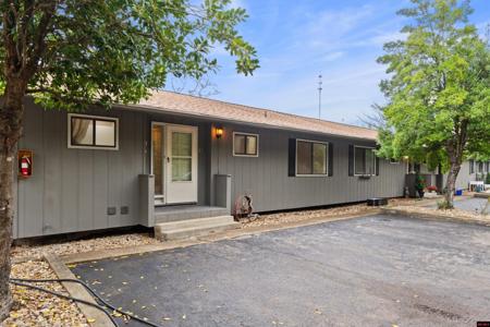 106 ORIOLE LANE