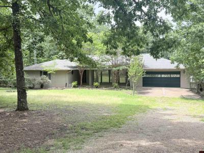 462 HOWARD CREEK ROAD