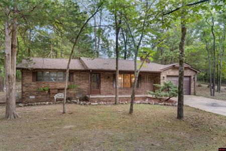 111 WESTWOOD COURT