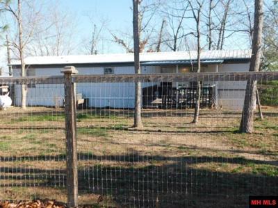 1944 WOODS POINT ROAD