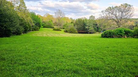 001-05726-003 HERITAGE ROAD