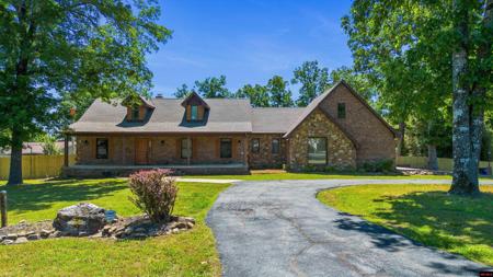 26 HICKORY HEIGHTS DRIVE