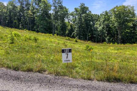 Lot 7 Owlcrest Court
