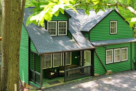 223 Clover