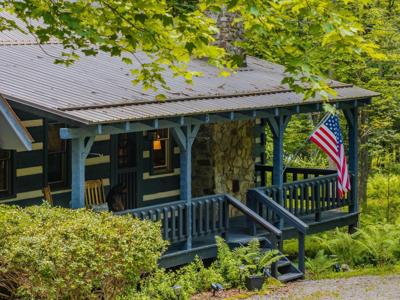 258 Pine