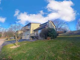 607 Mariner Village