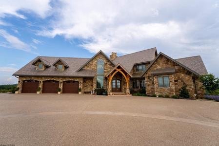300 Mountain Retreat