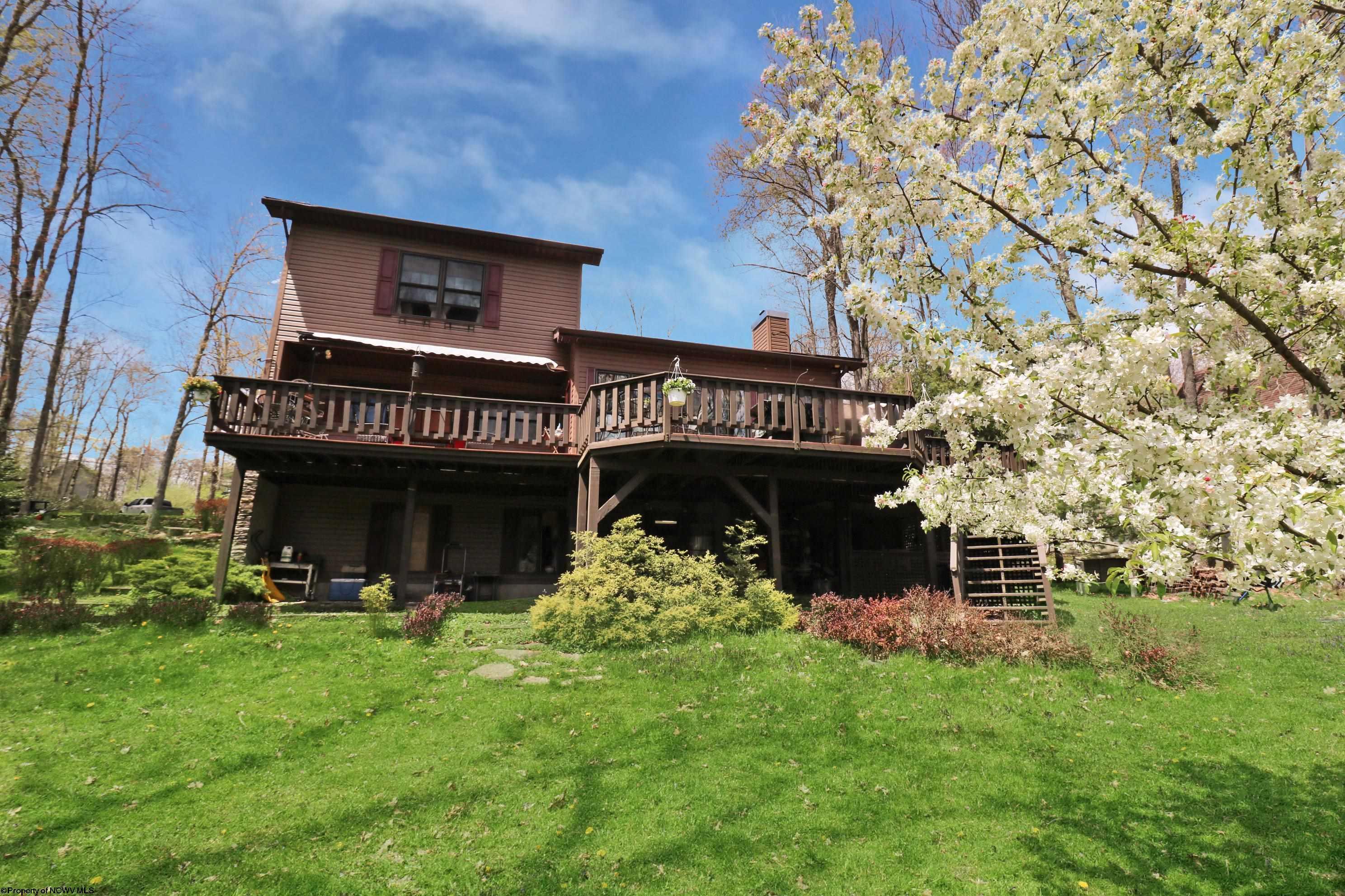 138 Laurel Circle, Terra Alta, WV lhrmls02159525