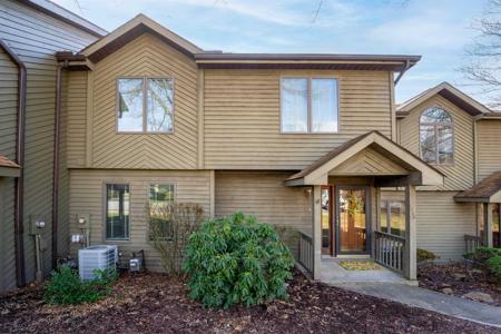 1033 Greystone Circle