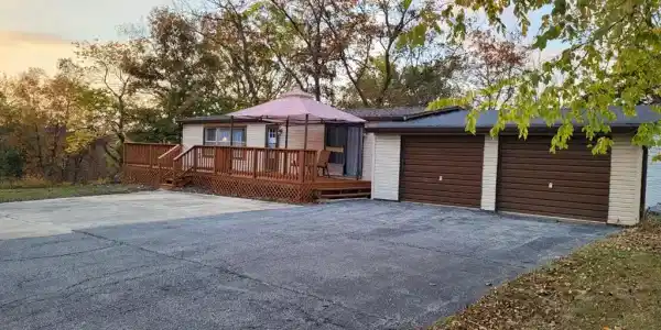 10053 Wildflower Dr.
