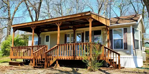 10063 Wildflower Dr.