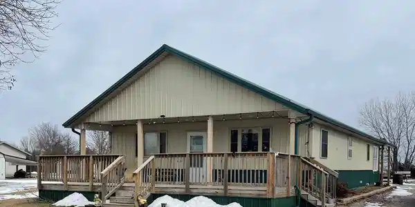 17203 Spring Beauty Drive