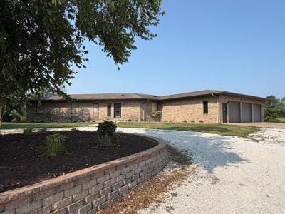 24949 Eagle Trail