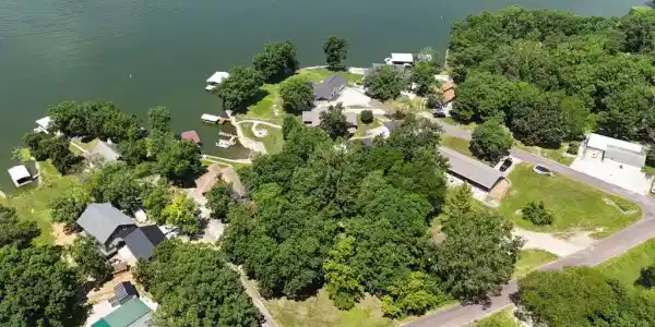 15000 Bittersweet Lane