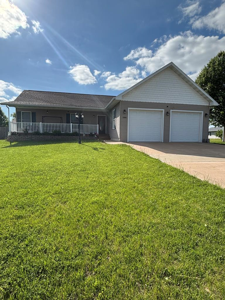 2900 Breezewood Drive