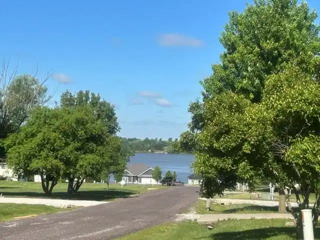 Image 1: Main View