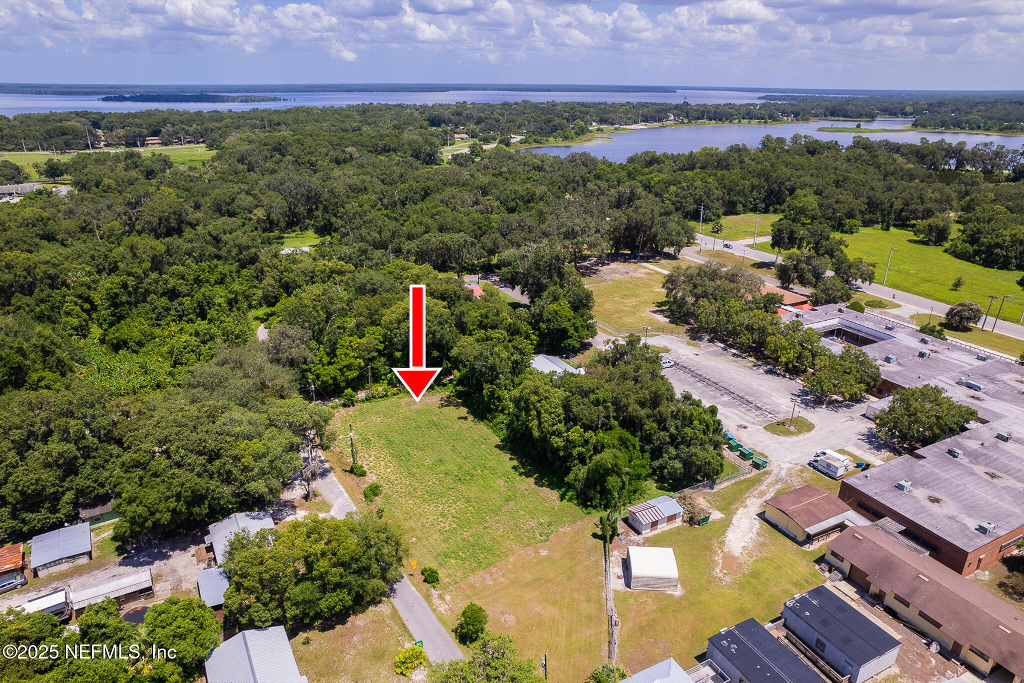 Image 4: DJI_0191+arrow