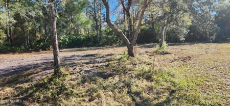 213 BREEZEWAY Avenue