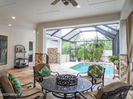 101 BENT OAK DR