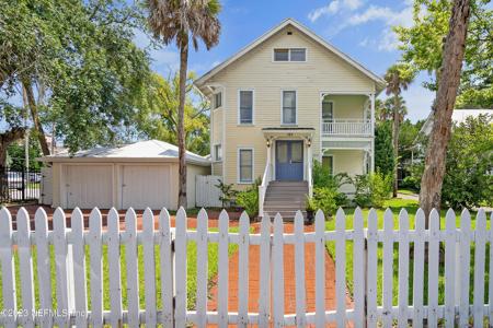 123 CORDOVA (6 PALM ROW)