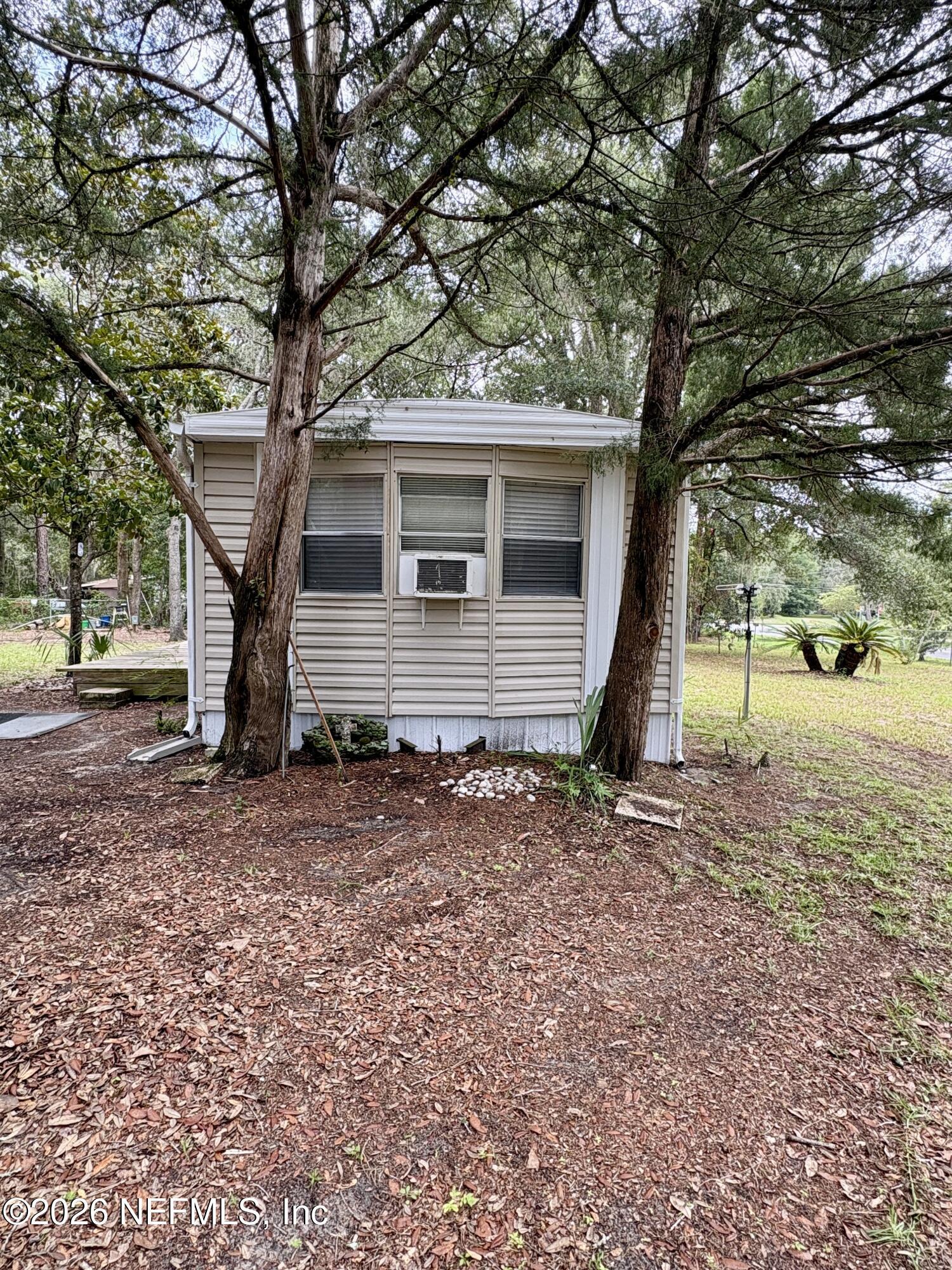 Image 3: Side of home