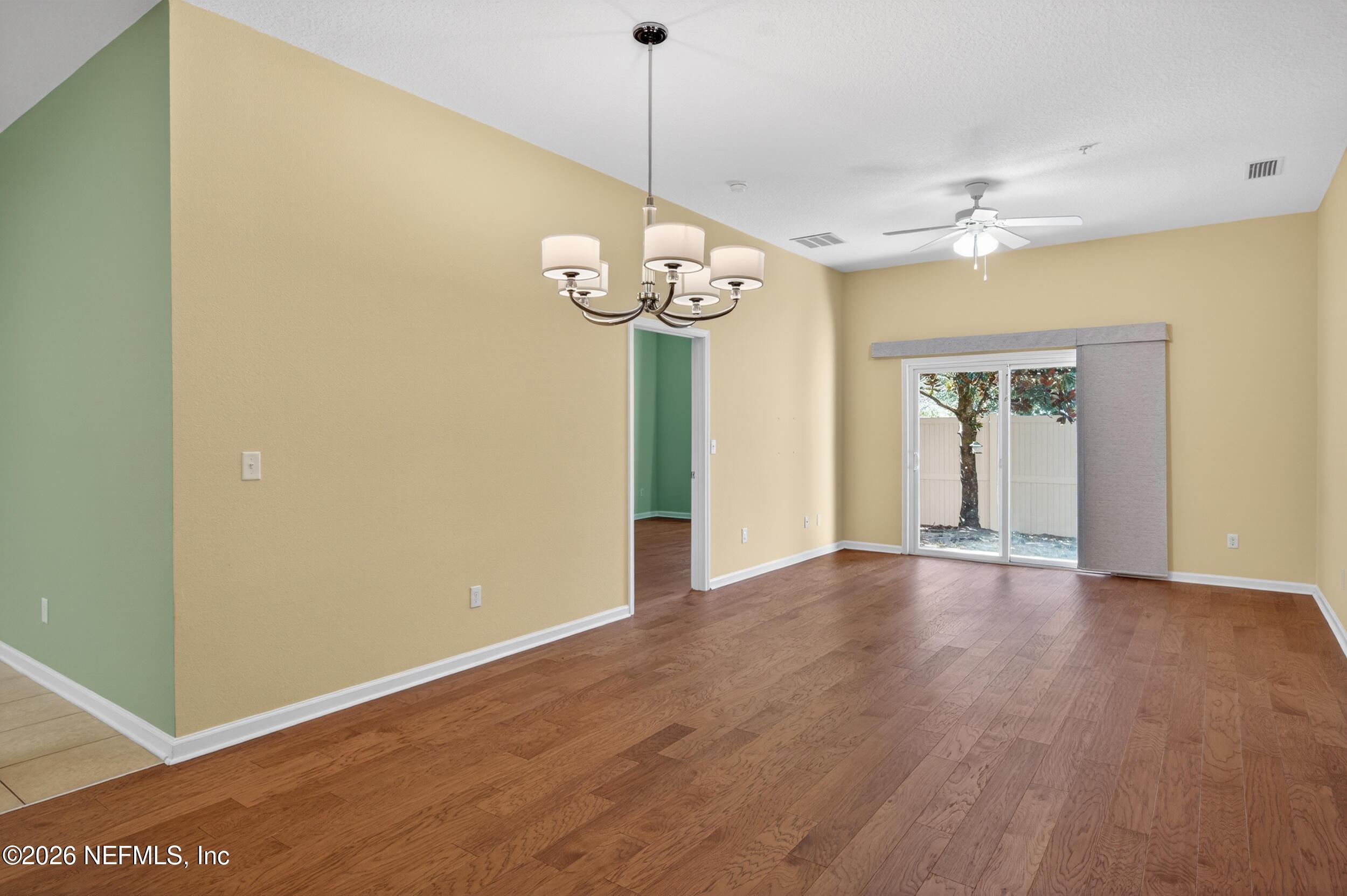 Image 2: Living Room