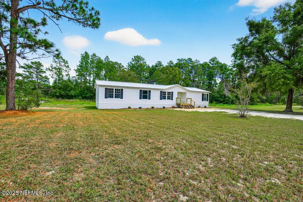 Image 1: 7535 Appomattox Ave-4